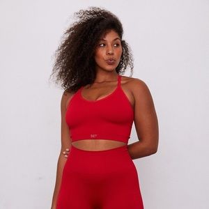 Setactive Red Sculptflex Biker shorts & Ribbed V Bra (new w/tags!)